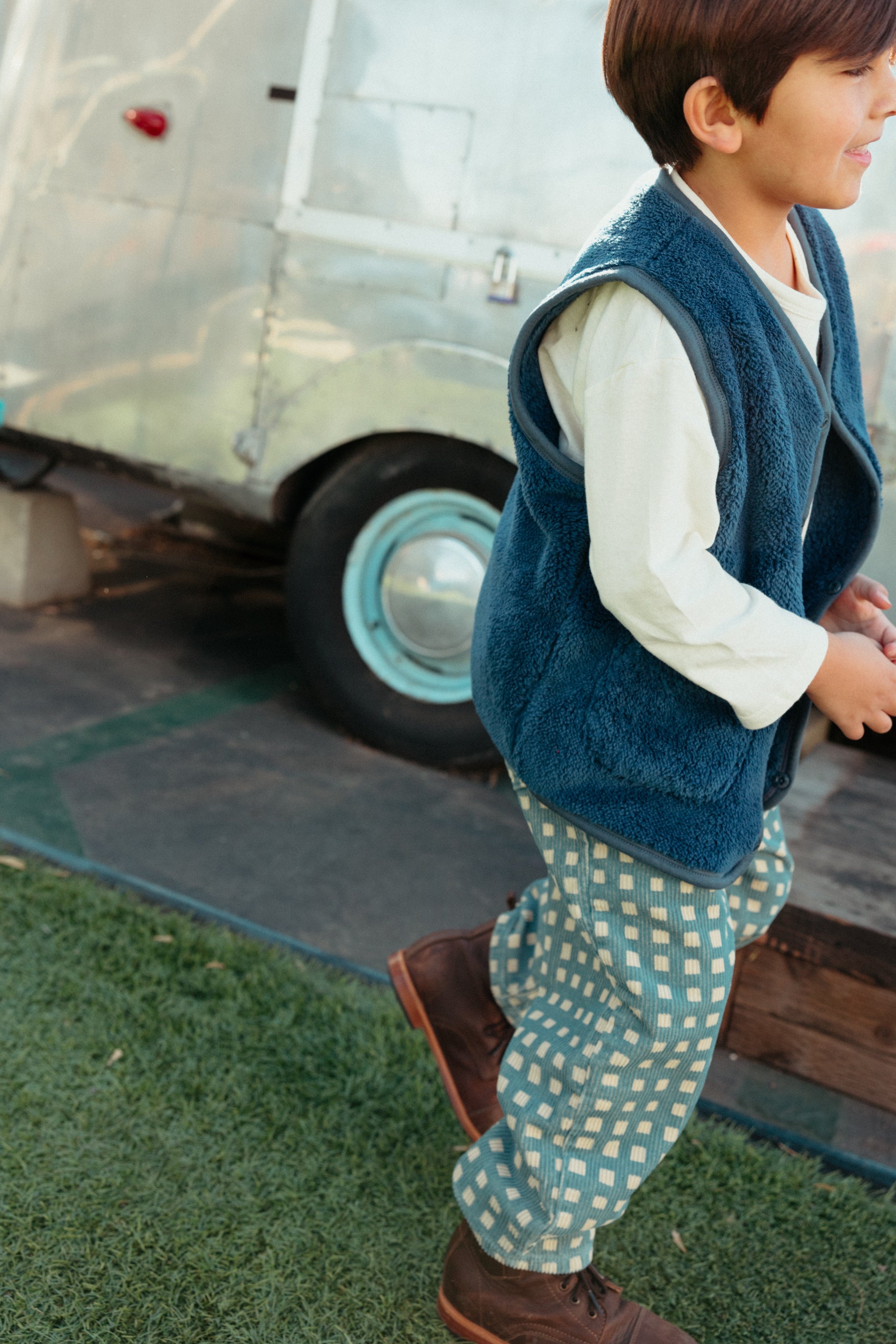 Shaggy Vest – Maison Frida